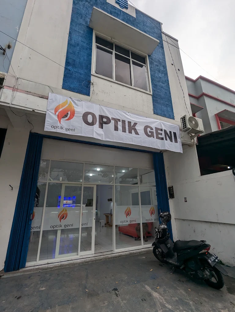 Optik Geni Purwokerto